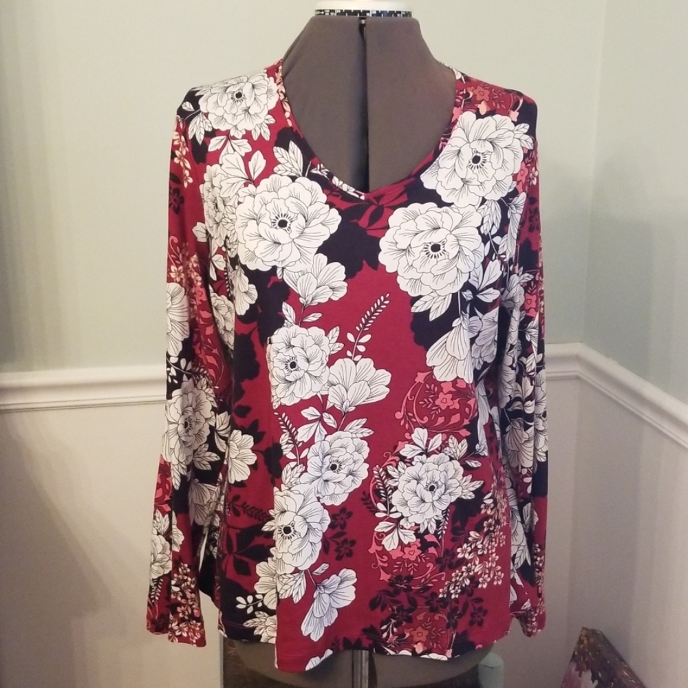 Croft & Barrow Vibrant V Neck